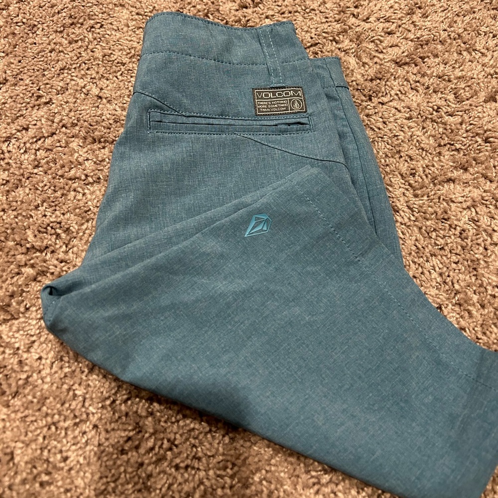 Volcom surf and turf shorts